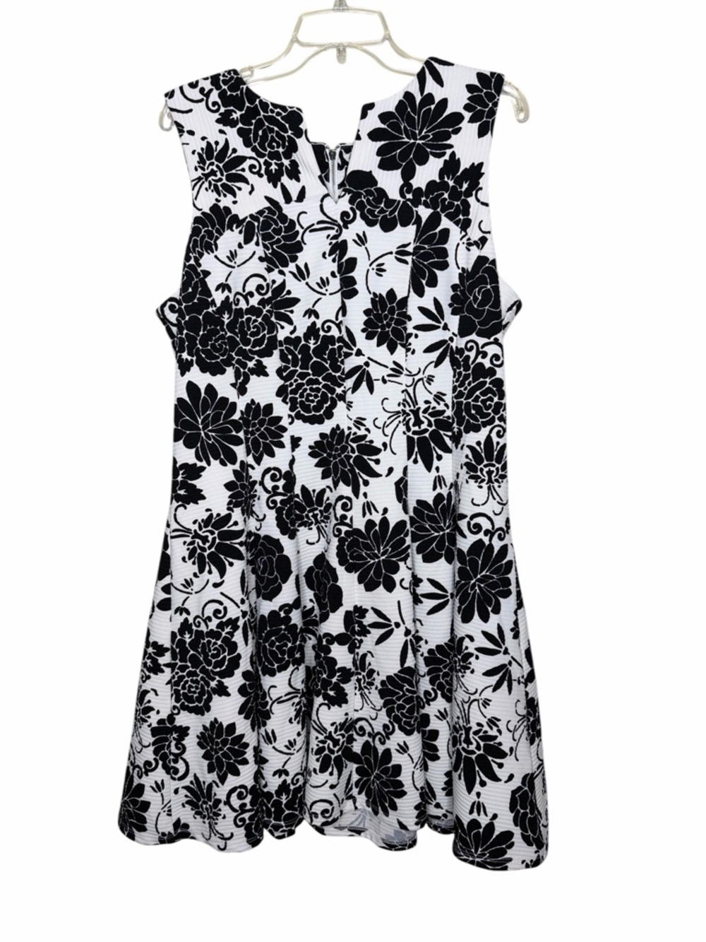 Danny and Nicole Women’s Black & White Floral Fit-and-Flare Dress